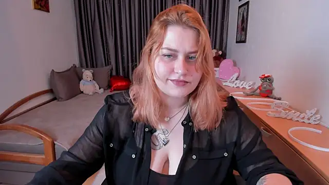 NoraLiin online show from 06/11/26, 07:34