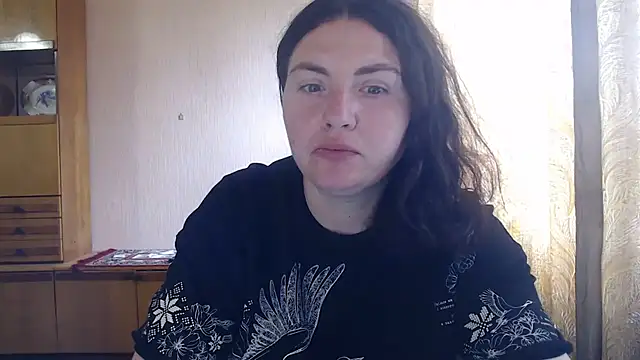 AlinaxJames online show from 07/05/26, 12:01