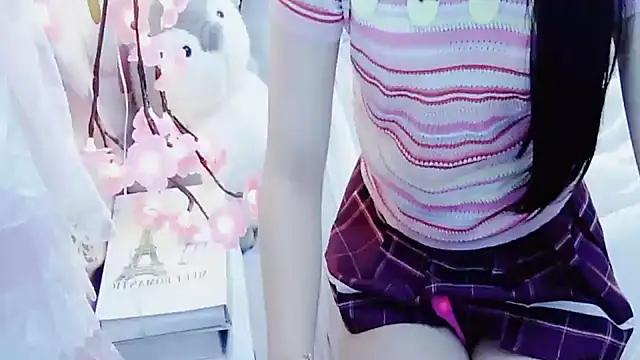 Snapshot of SexyBona chatting on 06/13/26, 07:39 SexyBona online show from 06/13/26, 07:39