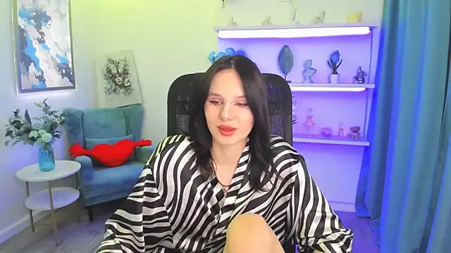Snapshot of AlicePertim chatting on 05/15/26, 06:37 AlicePertim online show from 05/15/26, 06:37