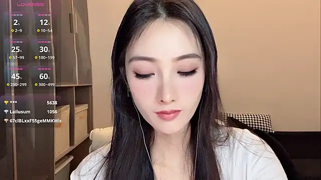 Xixi-mm online show from 06/18/26, 09:19