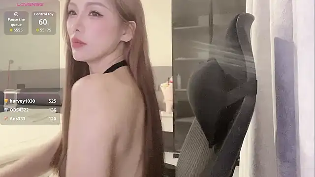 Snapshot of wenwen-mm chatting on 04/29/26, 05:30 wenwen-mm online show from 04/29/26, 05:30