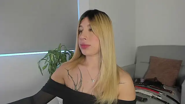 lolyblowsisa online show from 07/02/26, 01:06