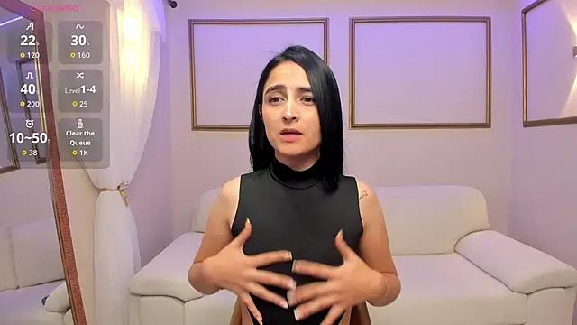 Snapshot of MiaLiore_ chatting on 06/01/26, 12:29 MiaLiore online show from 06/01/26, 12:29