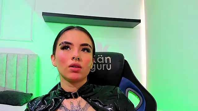 isabella hv online show from 07/02/26, 07:53