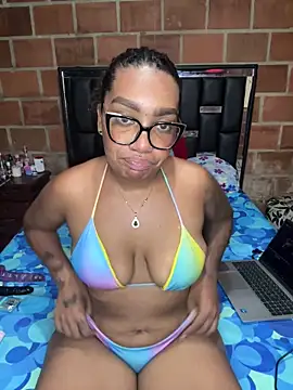 Snapshot of _Piel_Canela chatting on 05/20/26, 02:18 Piel Canela online show from 05/20/26, 02:18