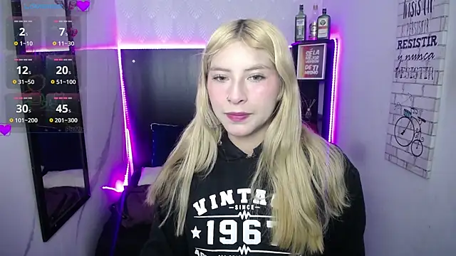 nancy blonde online show from 07/17/26, 12:45