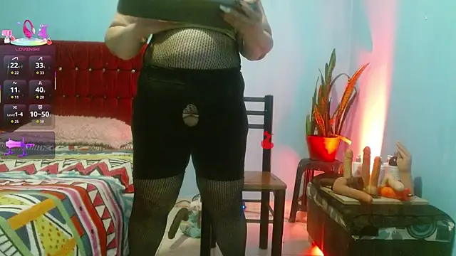 Sweet-Mommy-Milf online show from 07/09/26, 12:15