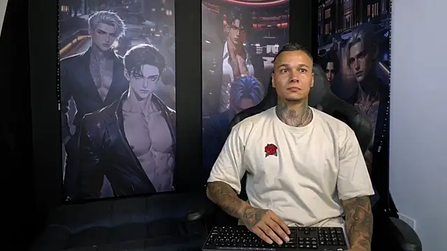 Snapshot of damian_becker chatting on 04/20/26, 10:55 damian becker online show from 04/20/26, 10:55