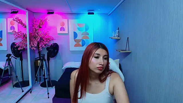Sofi monroeee online show from 07/13/26, 06:55