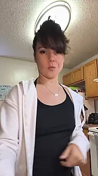 BaileyMFox online show from 06/08/26, 10:43