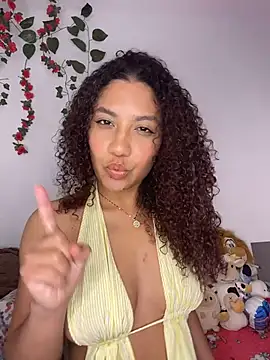 Daphnne Curly online show from 07/22/26, 02:03