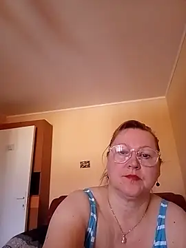 I amVeronicle online show from 06/10/26, 05:18