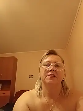 I amVeronicle online show from 06/10/26, 08:30