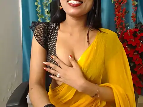 Naughtyy Ranii01 online show from 05/14/26, 07:42