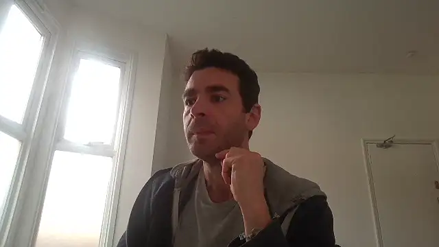 Snapshot of frenchbdmaninlondon chatting on 05/21/26, 10:11 frenchbdmaninlondon online show from 05/21/26, 10:11