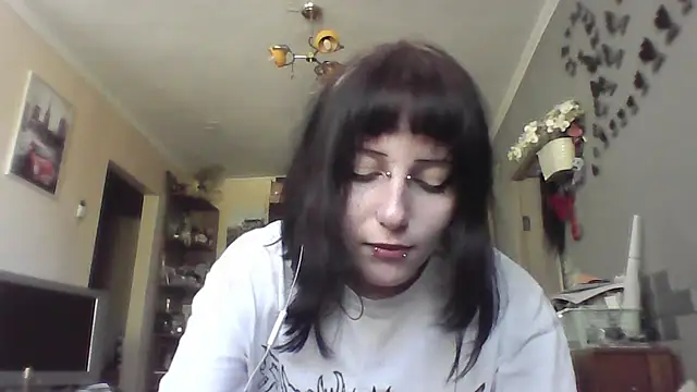 ChargedReign online show from 05/04/26, 01:07