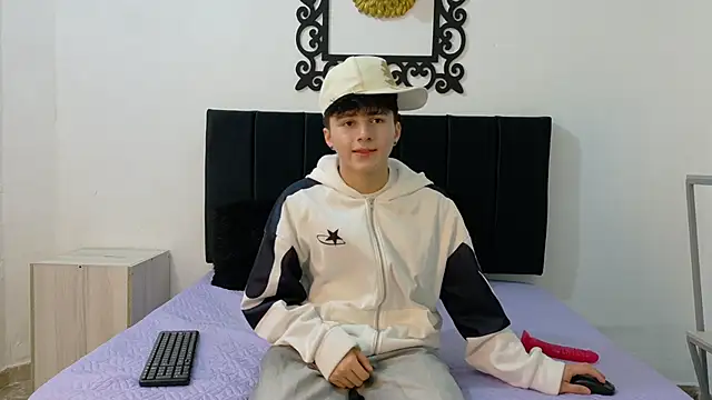 LunayDream online show from 06/05/26, 11:27