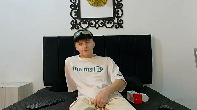 LunayDream online show from 06/13/26, 11:41