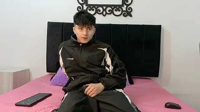 LunayDream online show from 07/23/26, 11:30