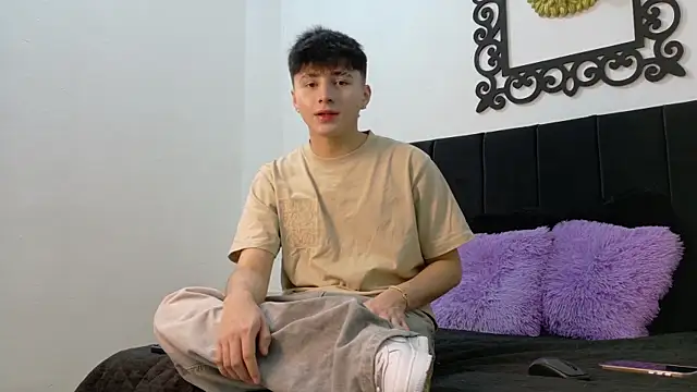 LunayDream online show from 07/24/26, 11:19