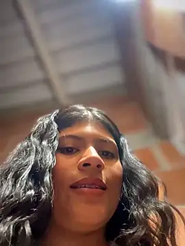 ElahiaMarquez online show from 05/15/26, 04:25