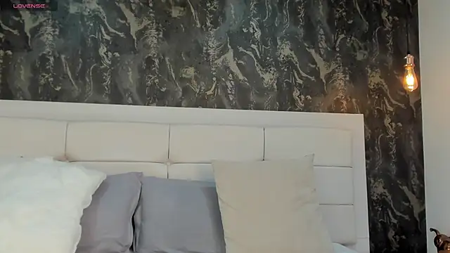 MiaJacksson online show from 07/11/26, 08:55
