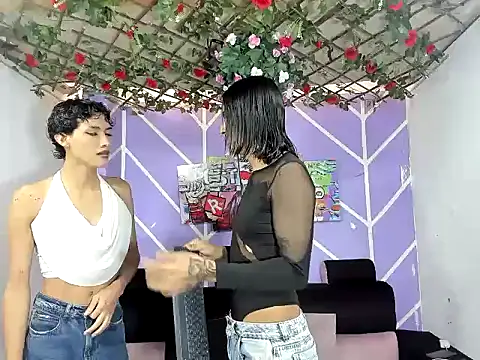 DAHNE HOT  online show from 06/30/26, 01:23
