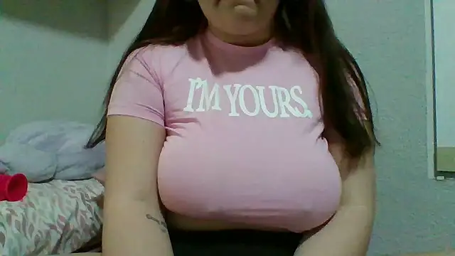 SmokeyAnne online show from 05/11/26, 07:55