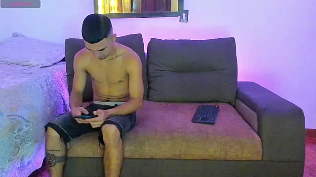 Teo Rave online show from 05/07/26, 04:45