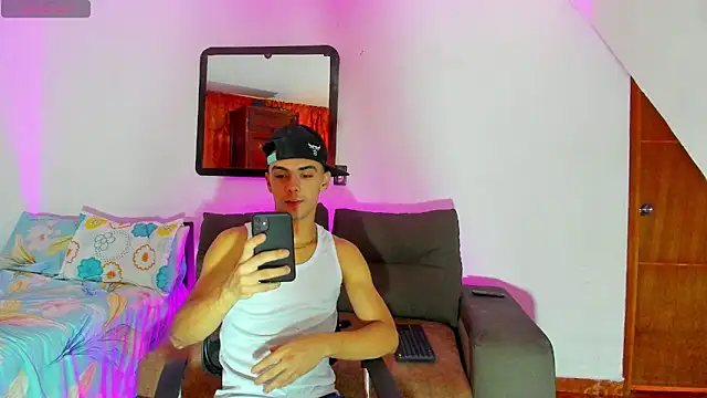 Teo Rave online show from 05/30/26, 04:48