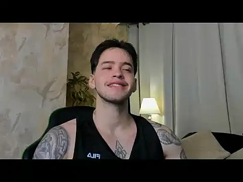 Snapshot of RONNY_COLTON chatting on 05/16/26, 10:36 RONNY COLTON online show from 05/16/26, 10:36