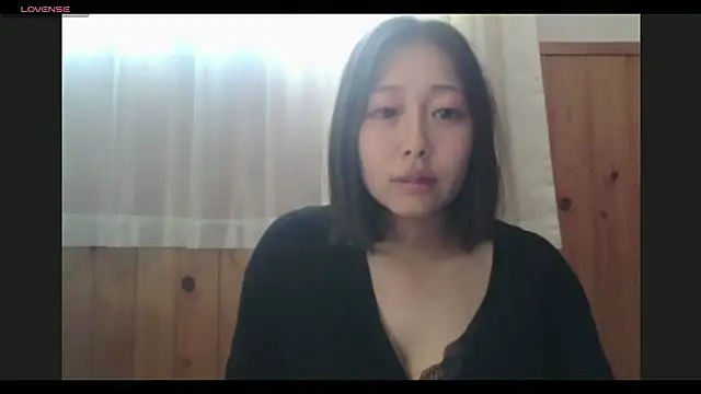 aoi252525 online show from 05/28/26, 10:40