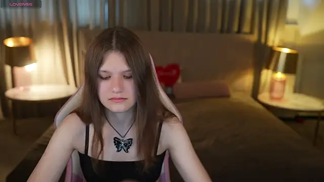 Monika kiss054 online show from 06/04/26, 10:32