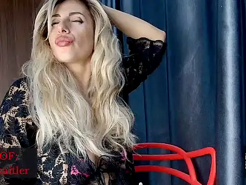 Snapshot of _horny_sexy_ chatting on 09/28/25, 05:57 horny sexy online show from 09/28/25, 05:57