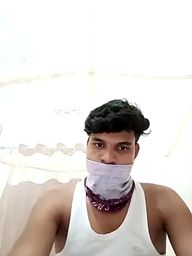 Snapshot of Sufian999 chatting on 04/30/26, 03:18 Sufian999 online show from 04/30/26, 03:18