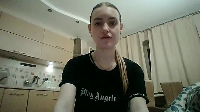 Lisanta online show from 05/02/26, 07:30