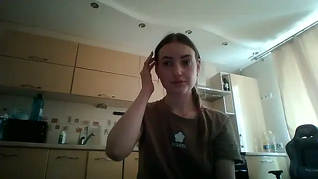 Lisanta online show from 05/04/26, 12:12