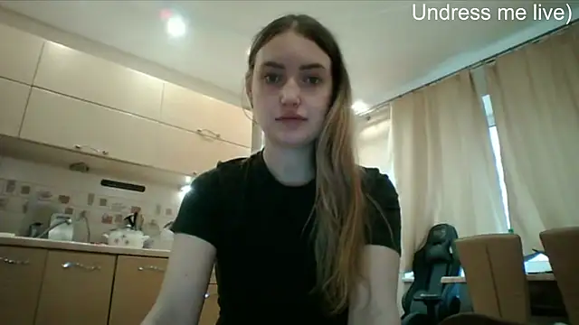 Lisanta online show from 05/19/26, 04:13