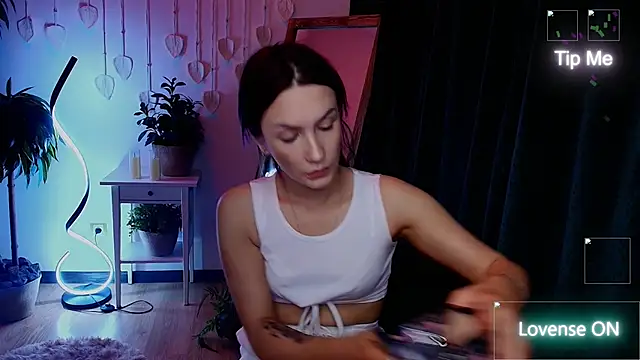 1i1yfoxxx online show from 05/15/26, 02:29