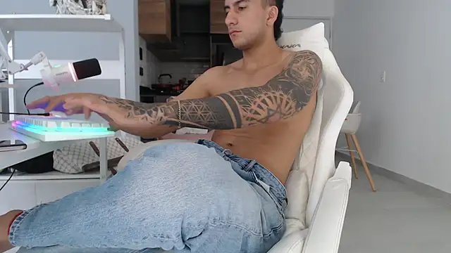 CaishenX  online show from 06/16/26, 04:42