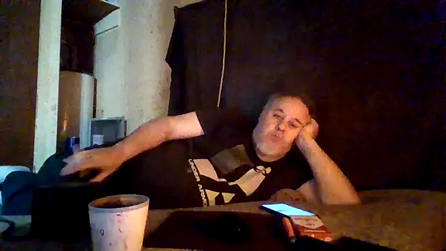 Snapshot of Nightshade1195 chatting on 05/06/26, 05:51 Nightshade1195 online show from 05/06/26, 05:51