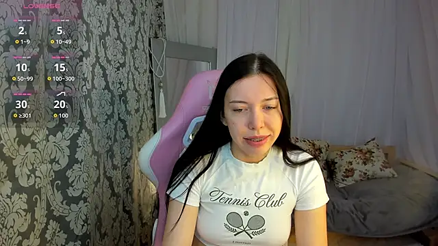 Snapshot of Sandra_Ross chatting on 04/29/26, 05:22 Sandra Ross online show from 04/29/26, 05:22
