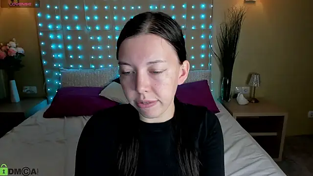 Sandra Ross online show from 07/26/26, 01:03