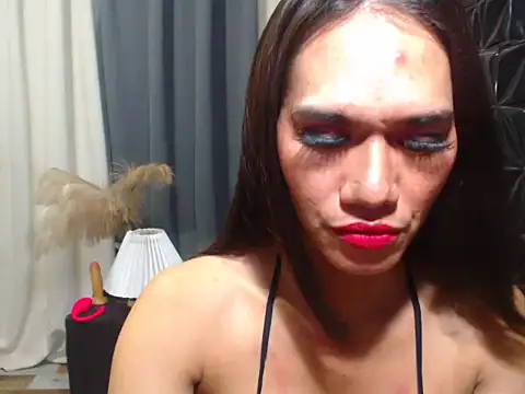 Queen Haliyah online show from 05/22/26, 10:32
