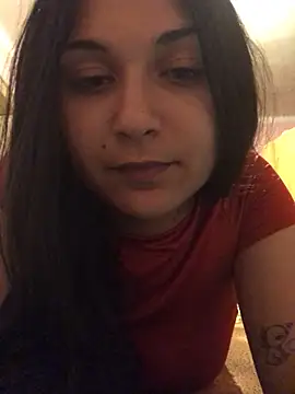 Snapshot of amira1348 chatting on 06/06/26, 08:35 amira1348 online show from 06/06/26, 08:35