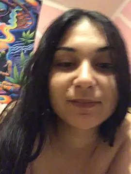 Snapshot of amira1348 chatting on 06/07/26, 09:40 amira1348 online show from 06/07/26, 09:40