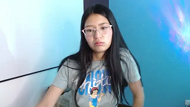 Snapshot of Danii_rizzo chatting on 04/27/26, 12:47 Danii rizzo online show from 04/27/26, 12:47