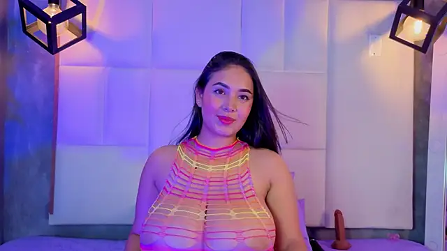 Violetta rose  online show from 07/29/26, 10:41