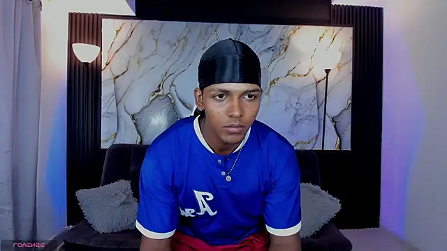 zoriel bigcock online show from 05/02/26, 06:13